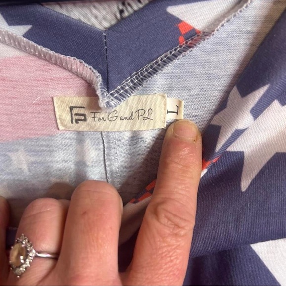 Patriotic Star and Stripe V-Neck Top - Picture 3 of 3